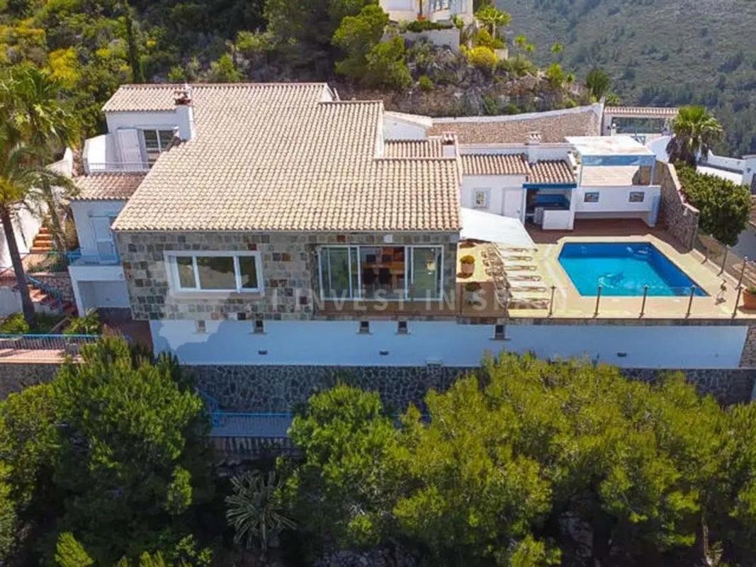 Sprzedaż niezależnego domku jednorodzinnego w  Paichi, Moraira photo 2