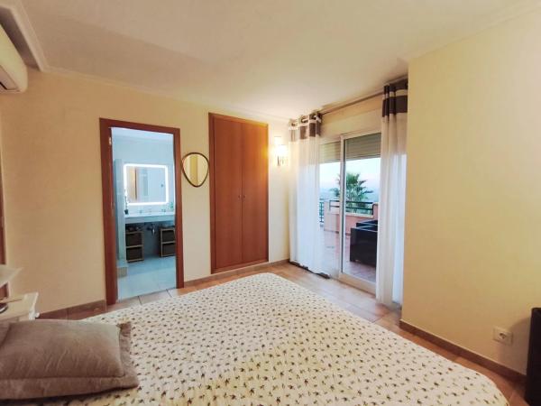 Piso en venta en Centro, Pedreguer
 photo 1