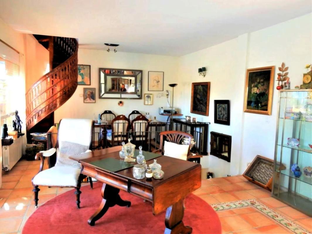 Продажа отдельного шале в La Sella, Педрегер photo 4