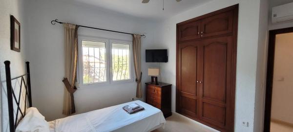 Частный шале на продаже в Calle de Mirabarques, 35, Педрегер photo 1