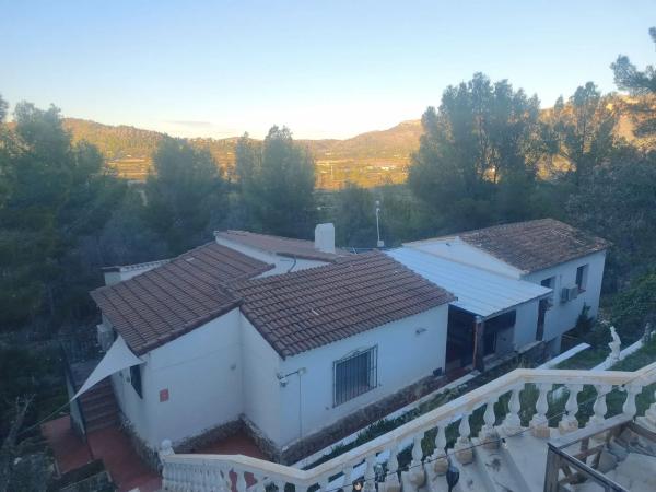 Independent chalet for sale in Monte Pedreguer, Pedreguer
 photo 1