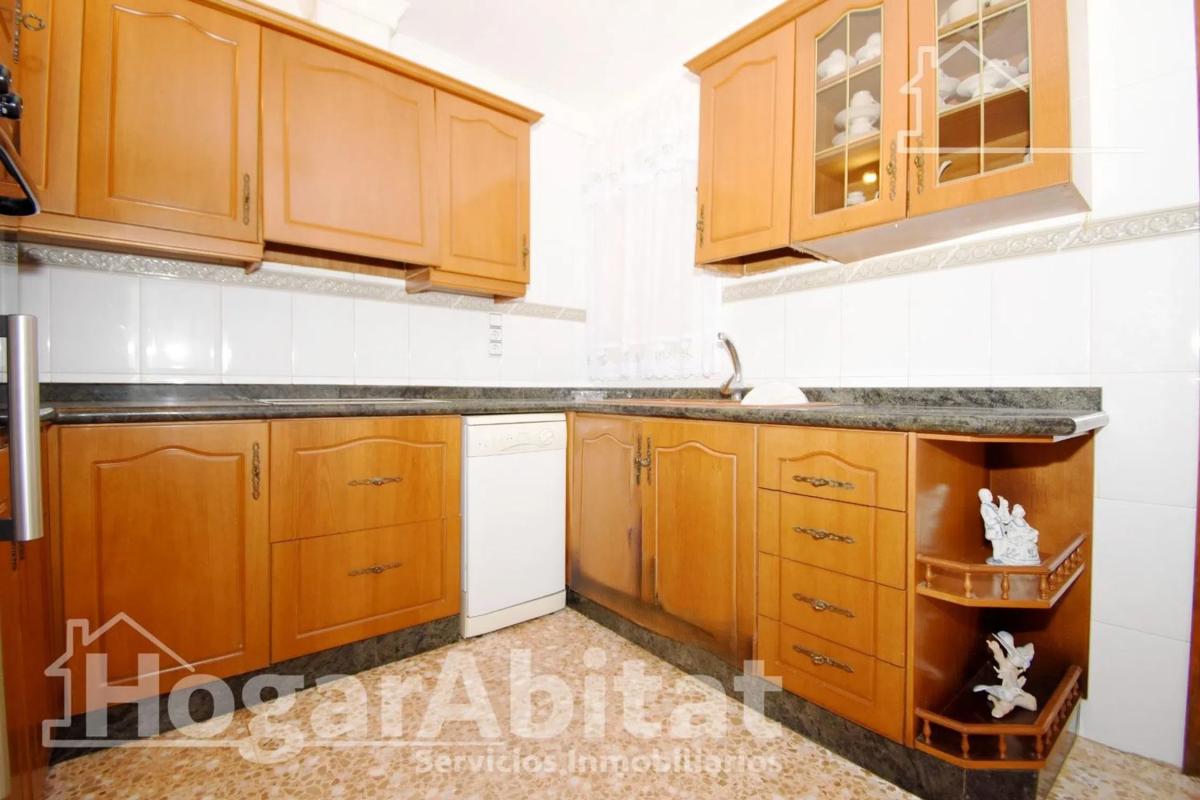 Sale of independent chalet in Pego, Pego
photo 3