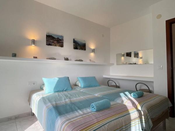 Chalet independiente en venta en Teulada, Teulada
photo 1
