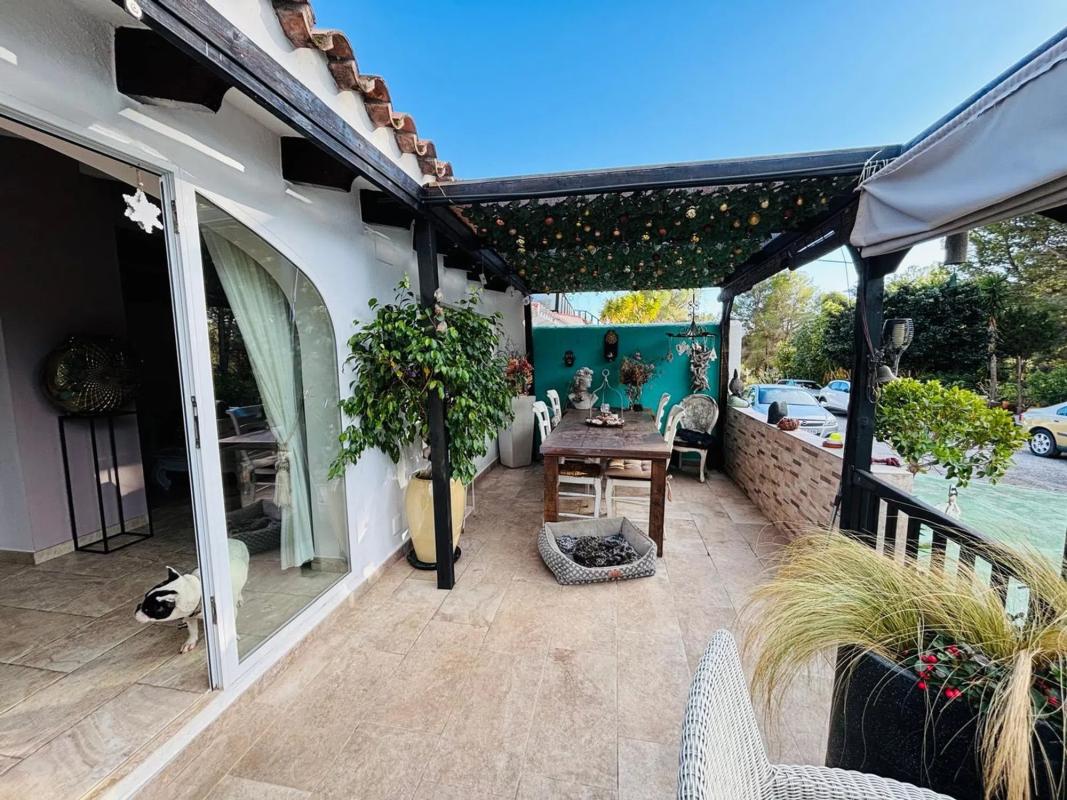 Sale of townhouse in Altea la Vella , Altea photo 4