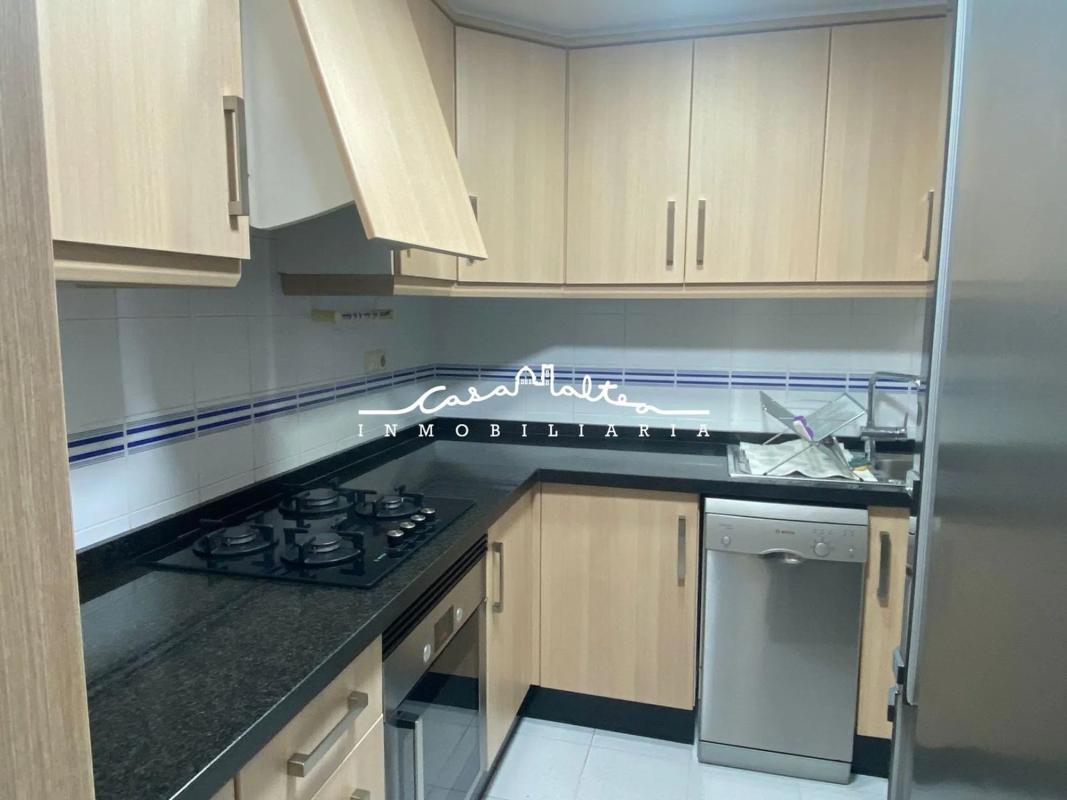 Продажа квартиры на Altea Pueblo, Алтея
 photo 3