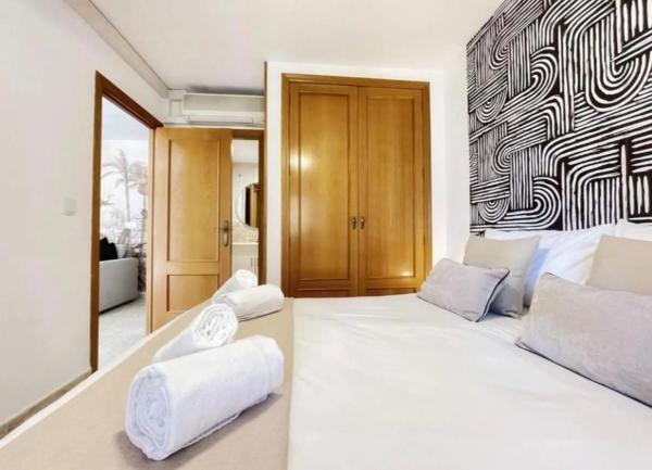 Apartment for sale in  Playa de Poniente, Benidorm photo 1