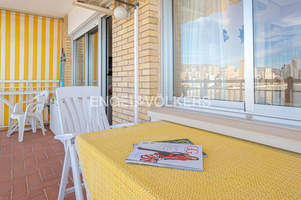 Продажа квартиры на Calle del Condestable Zaragoza, Бенидорм
 photo 3