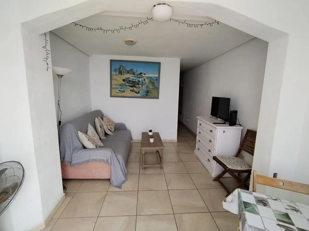 Sale of apartment in Avenida Alcoi, Benidorm
 photo 2
