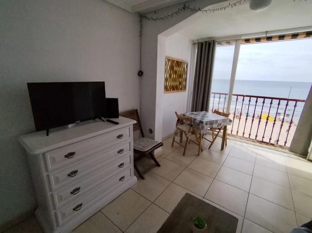 Sale of apartment in Avenida Alcoi, Benidorm
 photo 3