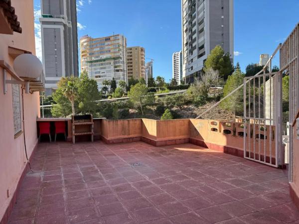 Квартира на продажу на  Playa de Poniente, Бенидорм photo 1