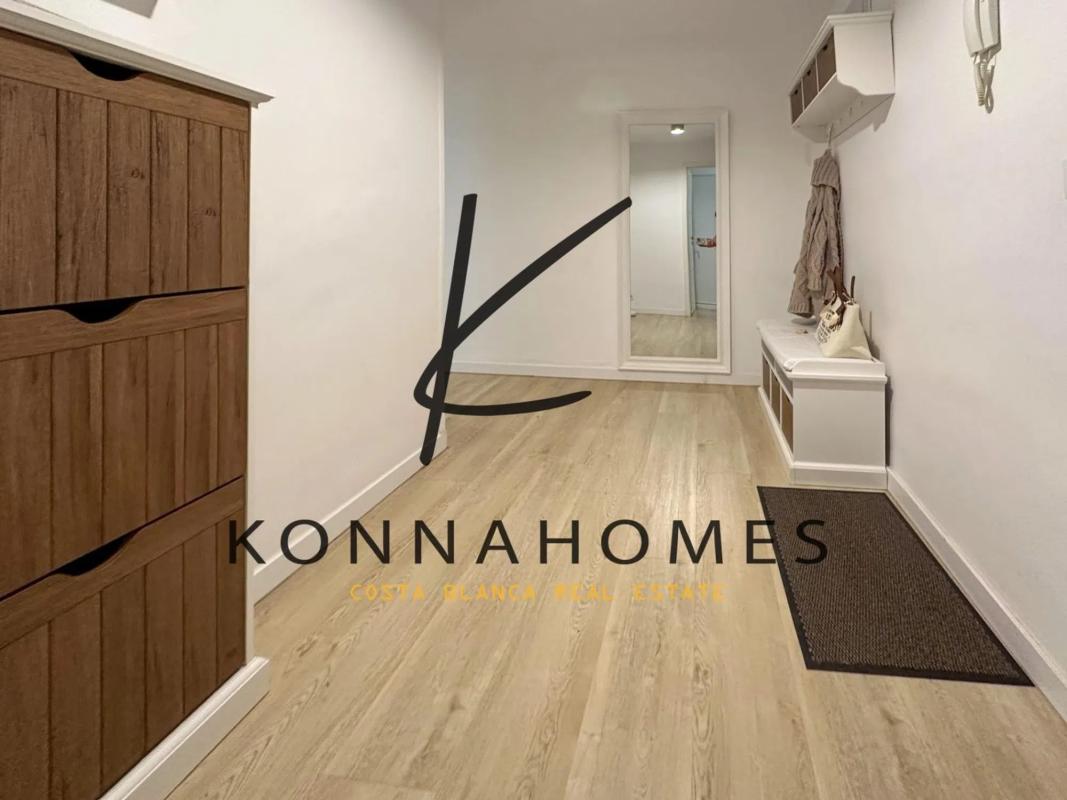 Sale of apartment in Pasaje San Ignacio de Loyola, Benidorm
 photo 3