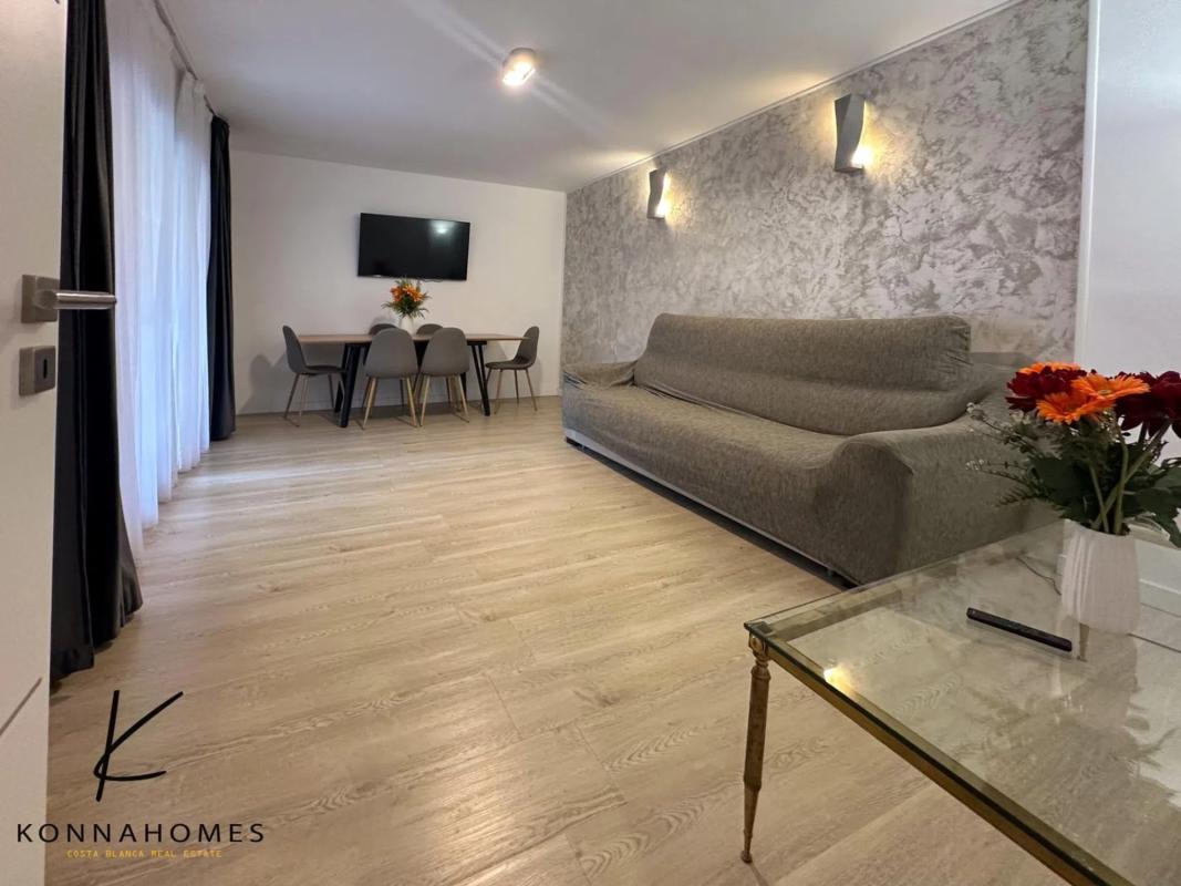 Sale of apartment in Pasaje San Ignacio de Loyola, Benidorm
 photo 5