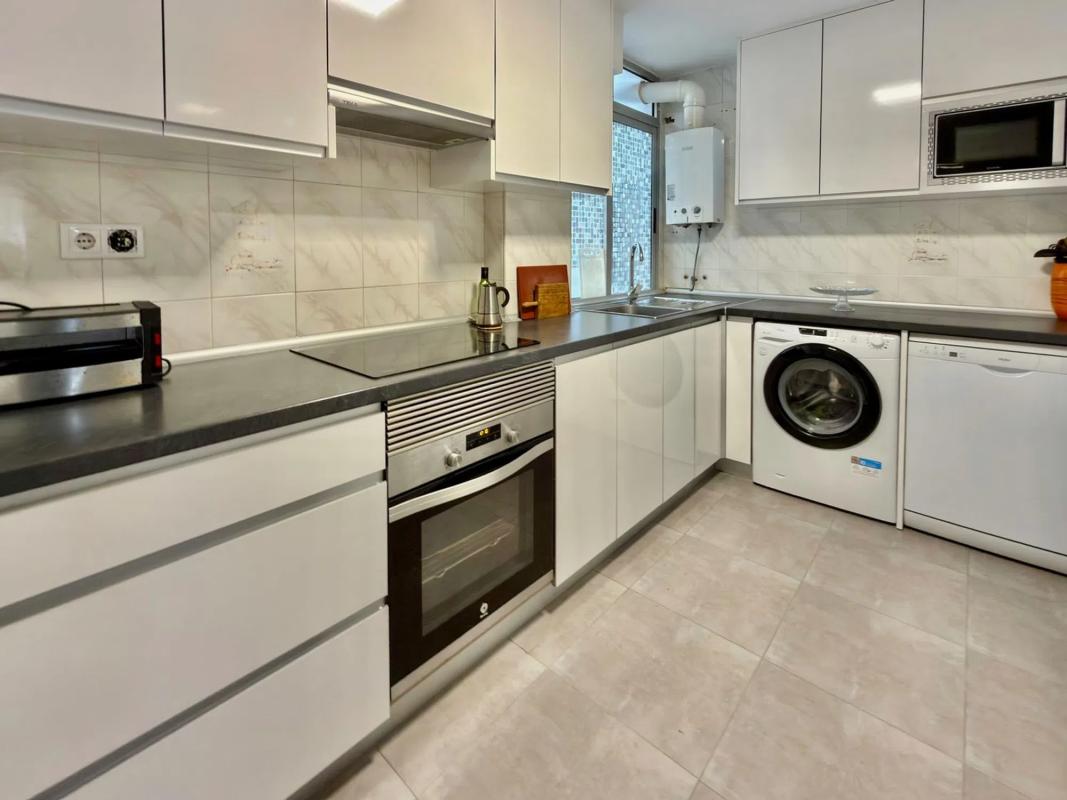 Продажа квартиры на Calle Apolo XI, Бенидорм
photo 5