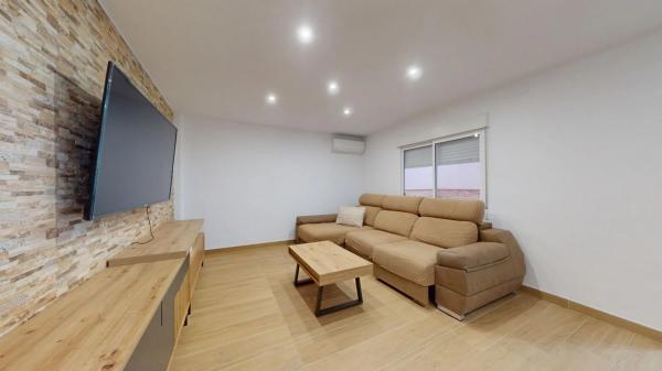 Apartment for sale in Calle Gregorio Marañón, Novelda photo 1