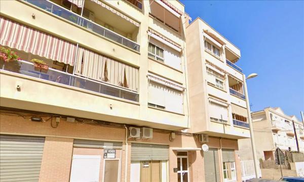Piso en venta en Calle Pintor Gaston Castello, Elda
 photo