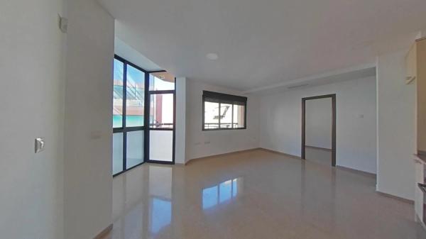 Apartment for sale in  Calle Eugenio Montes, Elda photo 3