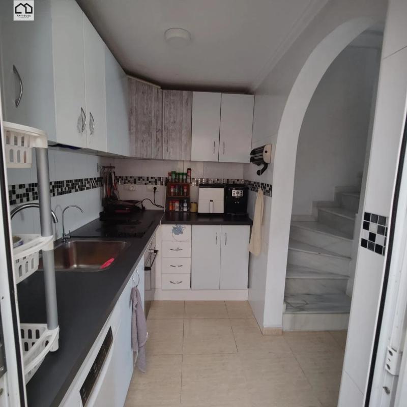 Venta de chalet adosado en  Monforte del Cid , Monforte del Cid photo 4