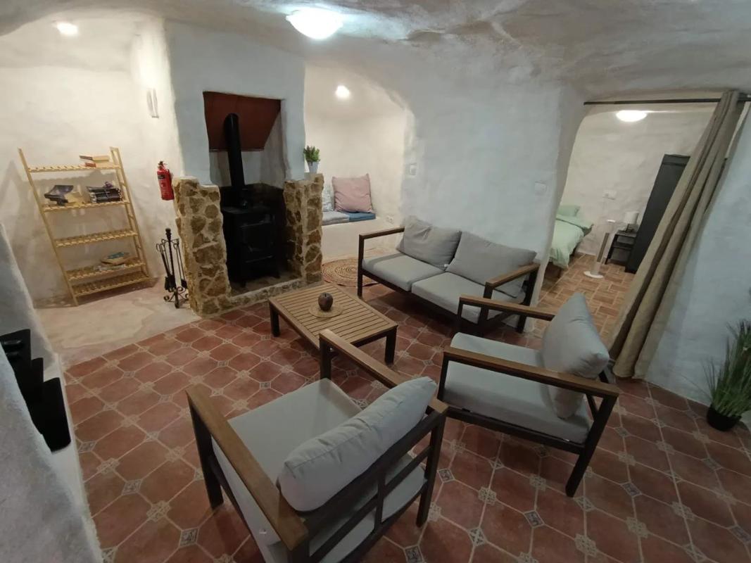 Venta de chalet independiente en Calle Cuevas del Norte, Algueña
photo 4