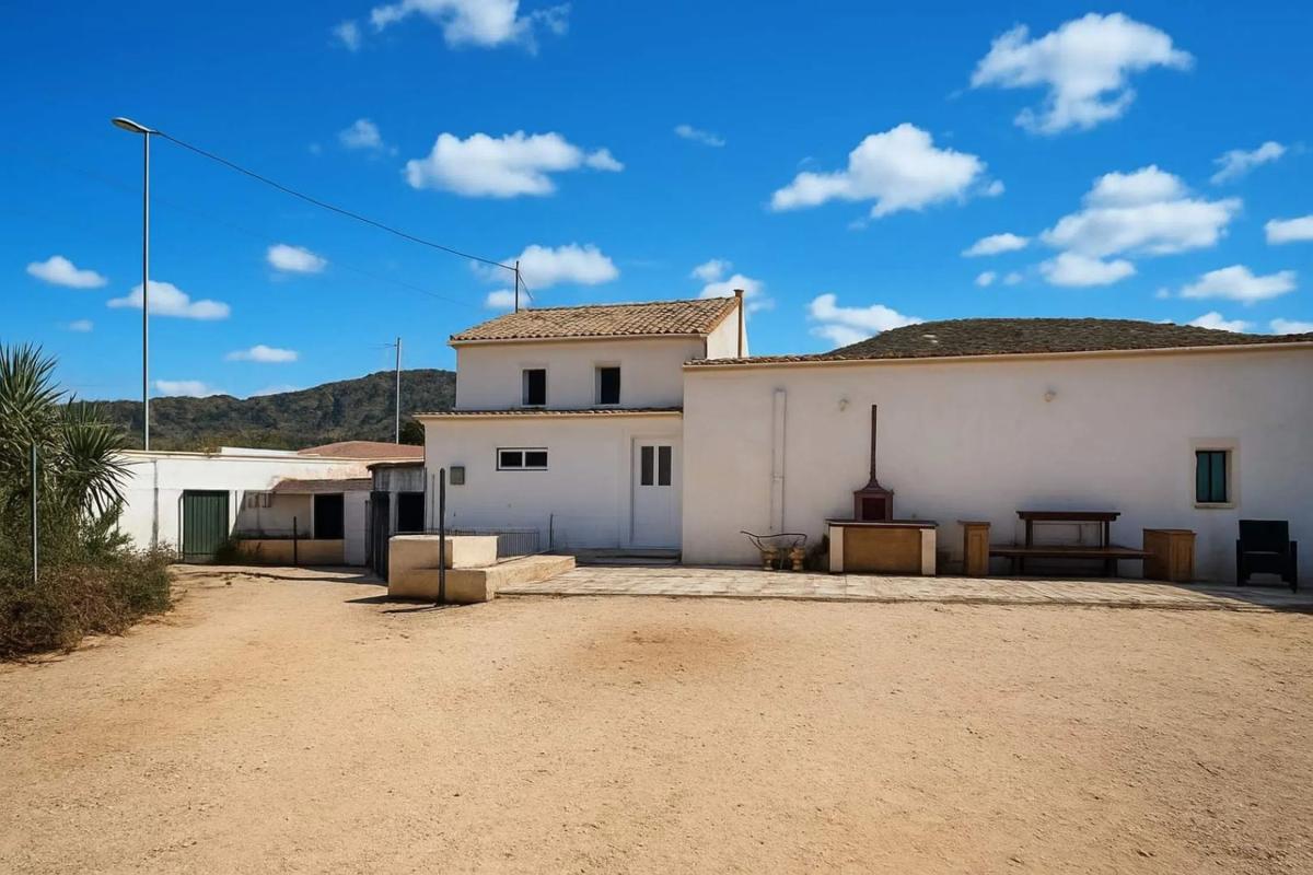 Venta de chalet independiente en Calle Cuevas del Norte, Algueña
photo 5
