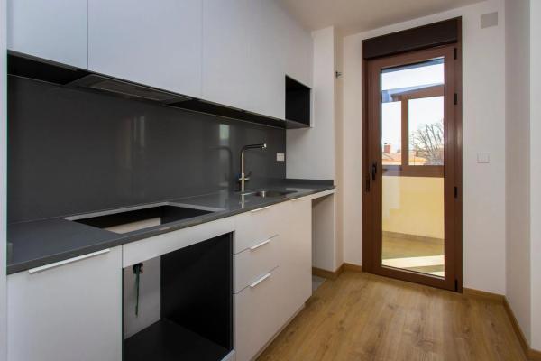 Chalet adosado en venta en Calle Nueva , Hondón de las Nieves thumbnail 1