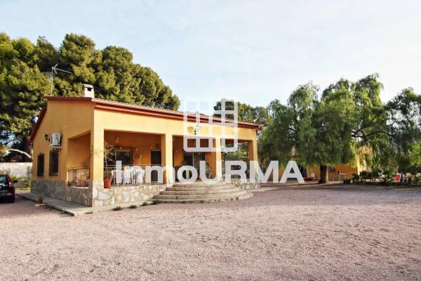 Chalet wolnostojący na sprzedaż w Partida Peter Rives, Elda photo 1