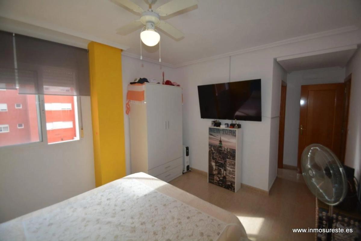 Sale of apartment in Almoradí, Almoradí
 photo 2