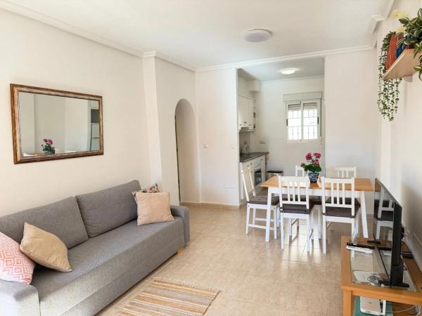 Piso en venta en Barrio Los Almendros-La Florida, Orihuela
 photo 1