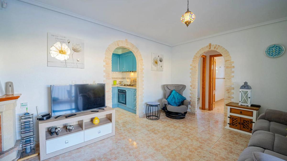 Properties for sale and rent in Spain photo 2