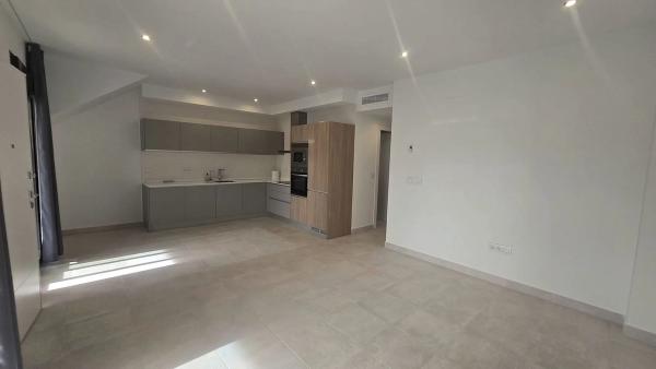 Piso en venta en Avenida Cofradías, Pilar de la Horadada
photo 1