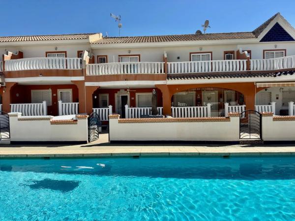 Chalet adosado en venta en  Calle Guadalajara s/n , Rojales photo 4