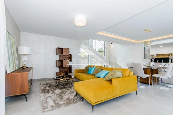 Chalet independiente en venta en San Miguel de Salinas, San Miguel de Salinas
thumbnail 1