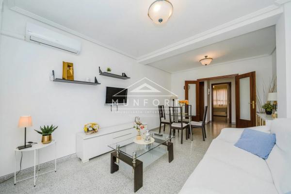 Квартира на продажу на  San Miguel de Salinas, Сан-Мигель-де-Салинас photo 3