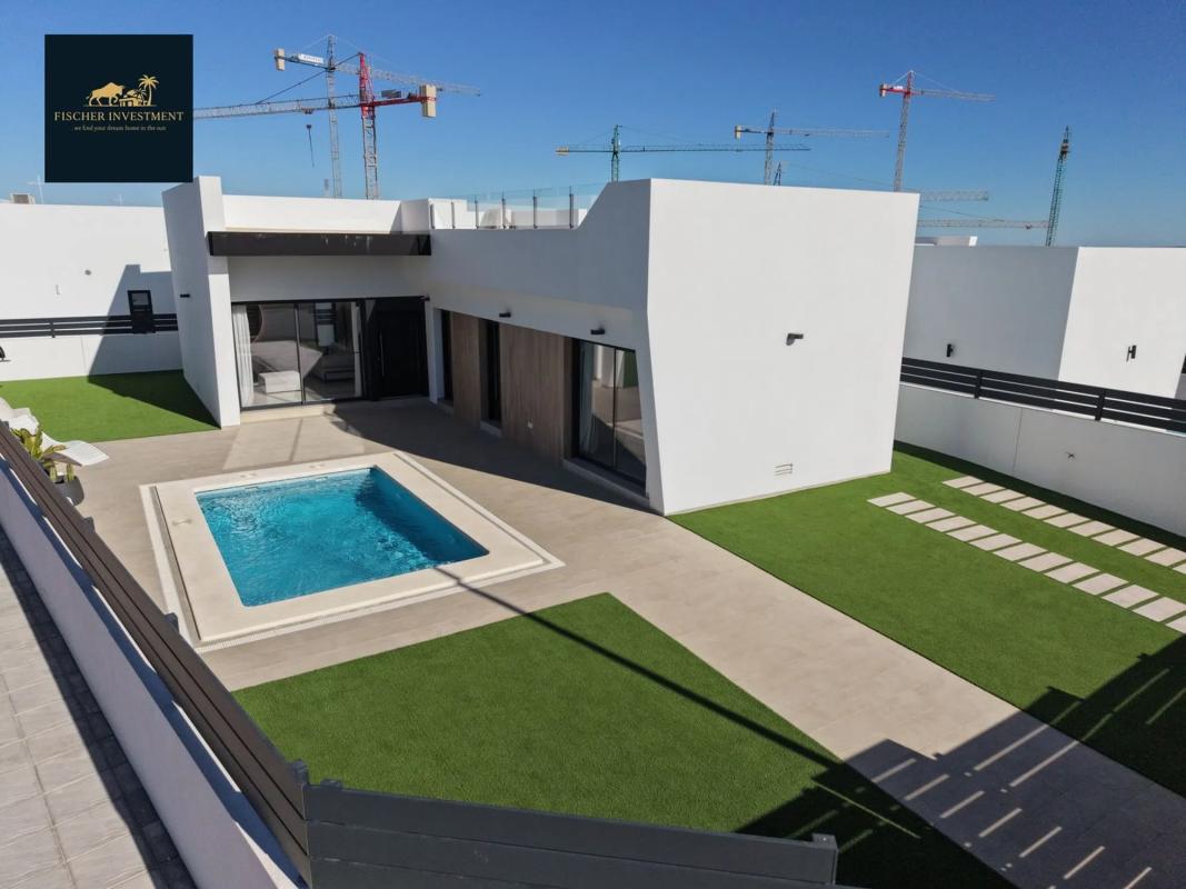 Venta de chalet independiente en Calle Bach, San Miguel de Salinas
 photo 2