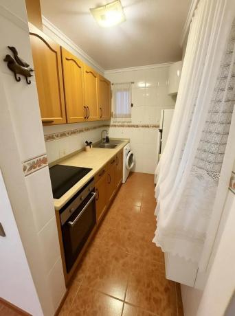 Mieszkanie na sprzedaż w  CL VILLA MADRID, Torrevieja photo 4