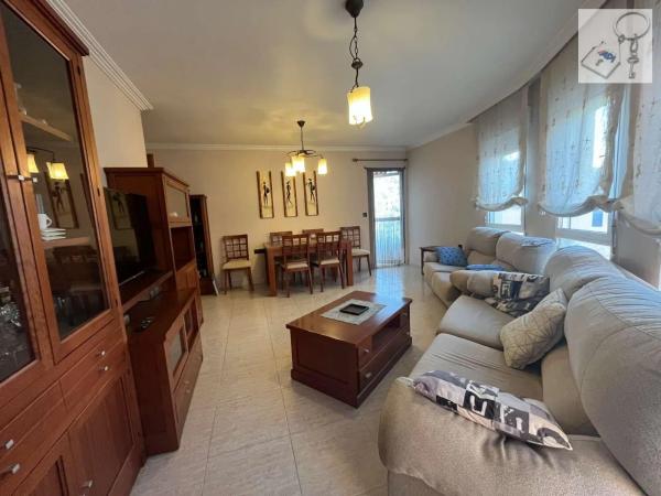 Piso en venta en Calle Campoamor, 50, Torrevieja
 photo 4