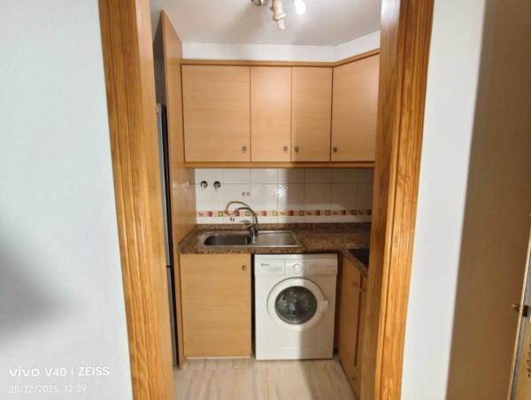 Piso en venta en Calle San Miguel de Salinas, 21, Torrevieja
thumbnail 2
