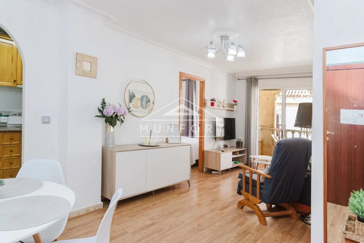 Sale of apartment in Barrio El Acequión, Torrevieja
photo 4