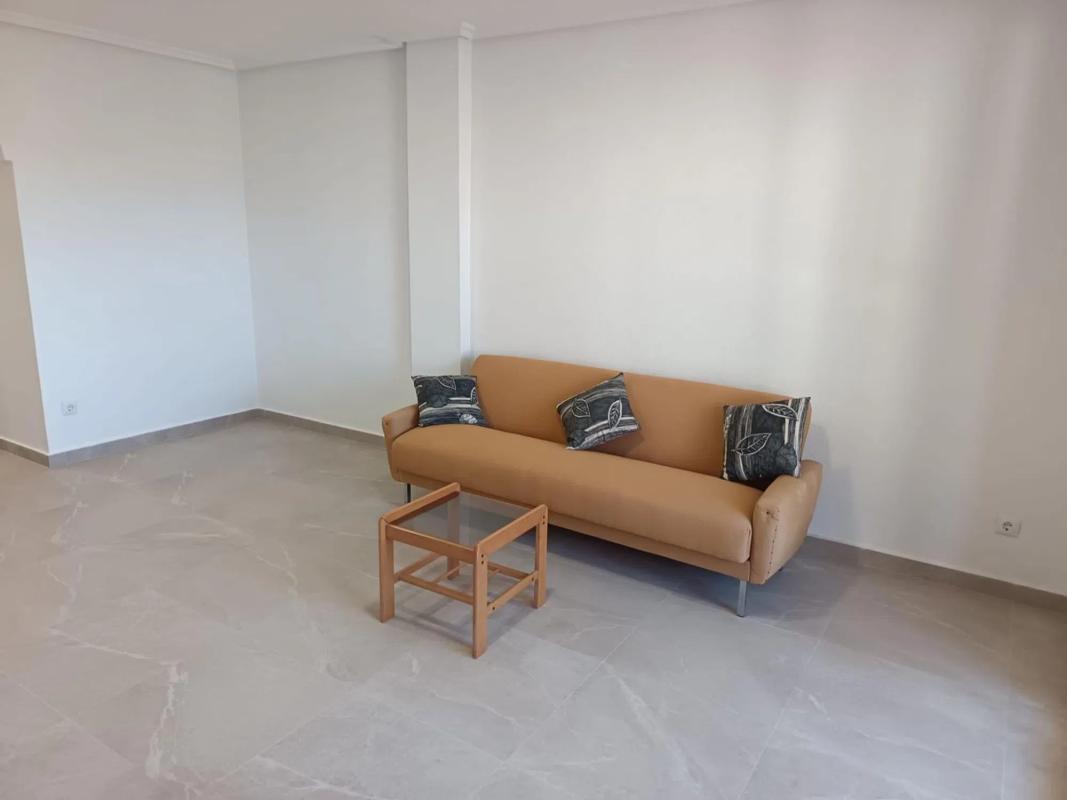 Venta de piso en Calle San Isidro Labrador, 10, Torrevieja
 photo 3
