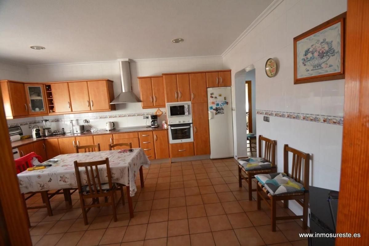 Sale of independent chalet in Crevillente, Crevillente
 photo 2