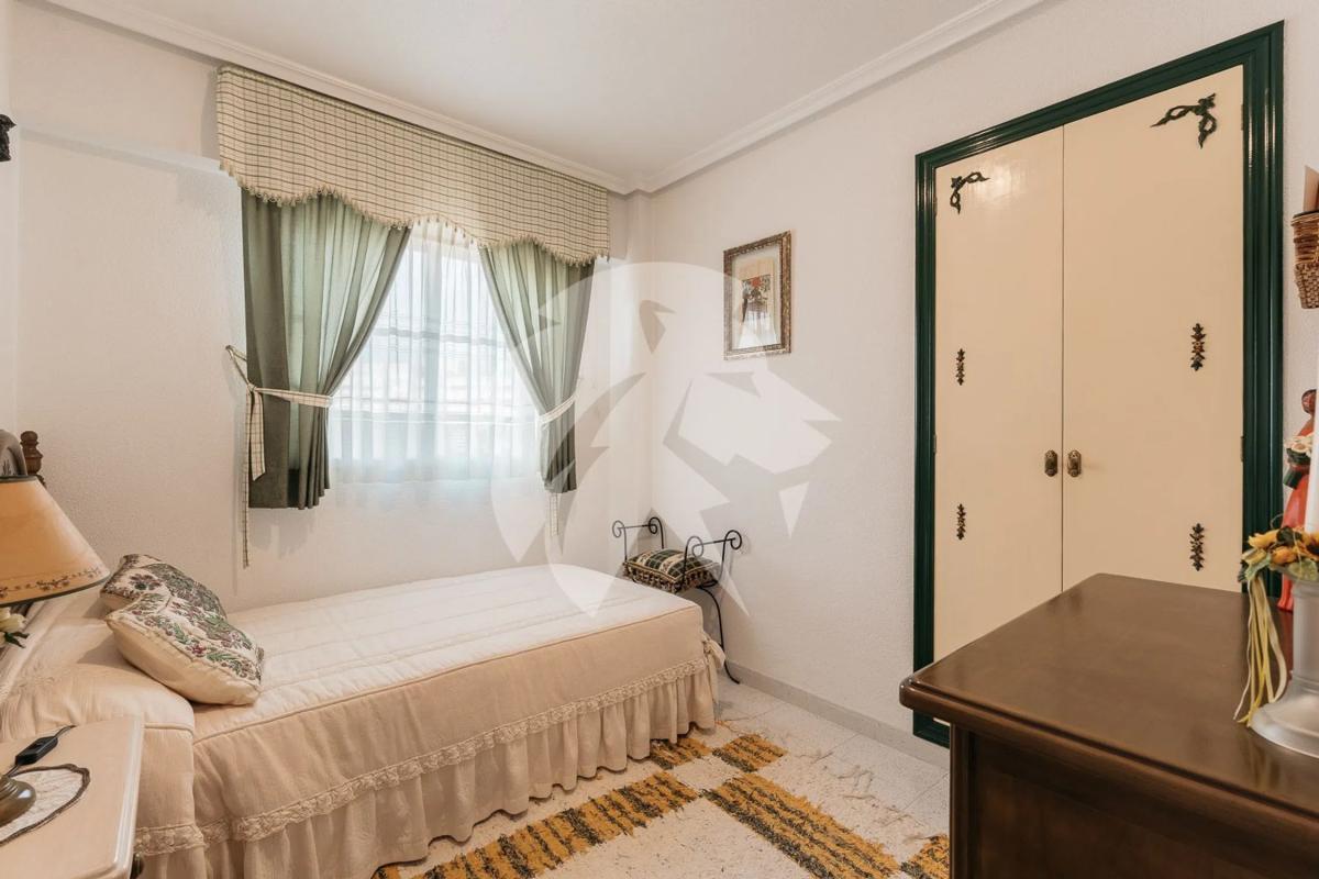 Venta de piso en Avenida Costa Blanca, Elche / Elx
photo 5