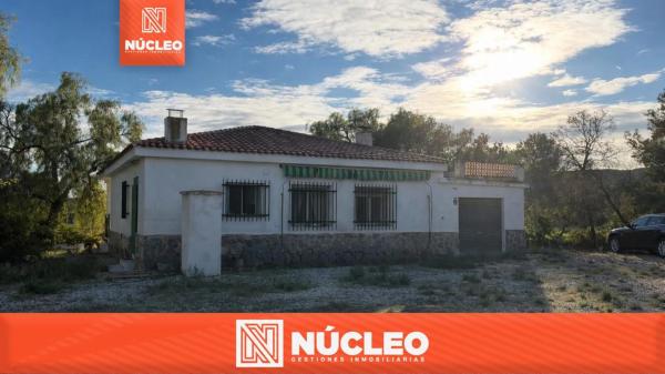 Independent chalet for sale in Partida de Santa Ana, Elche / Elx
thumbnail 2