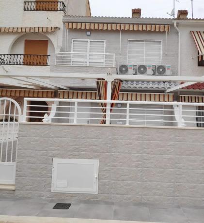 Chalet pareado en calle Biar, 1 photo 1