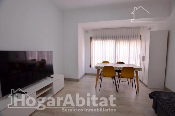 Piso en venta en Calle Teniente Durán, Alicante / Alacant
photo 1