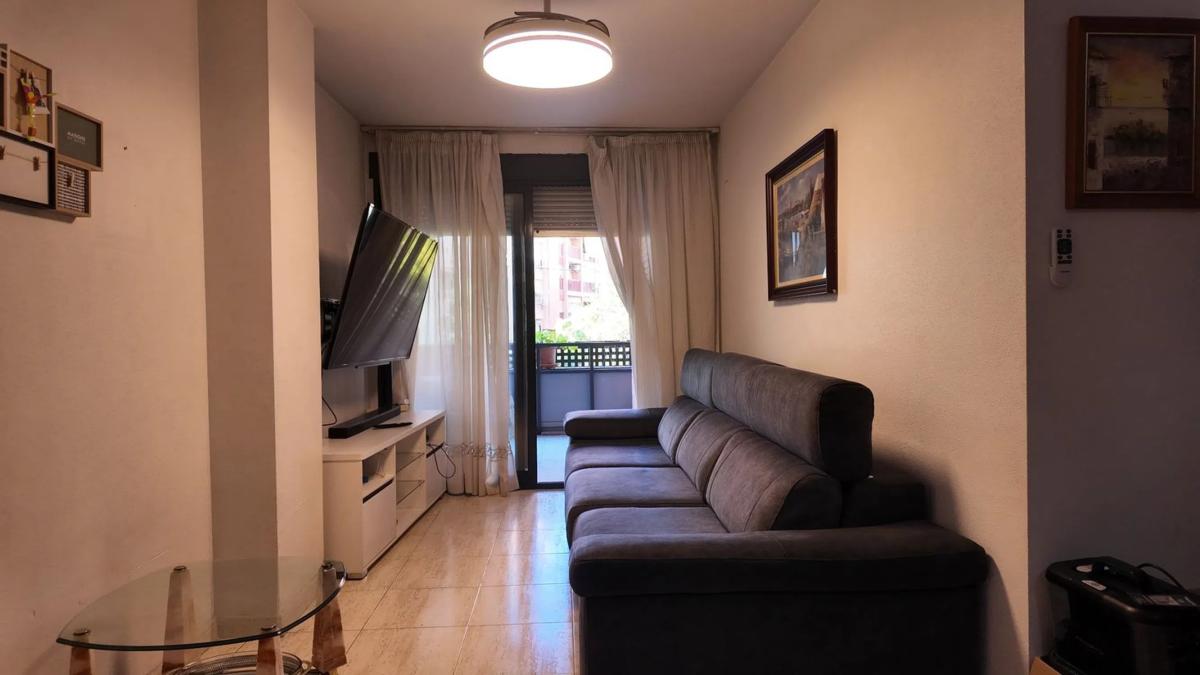 Sale of apartment in Barrio Altozano, Alicante
 photo 2