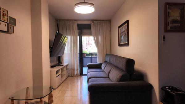 Piso en venta en Barrio Altozano, Alicante / Alacant
thumbnail 1