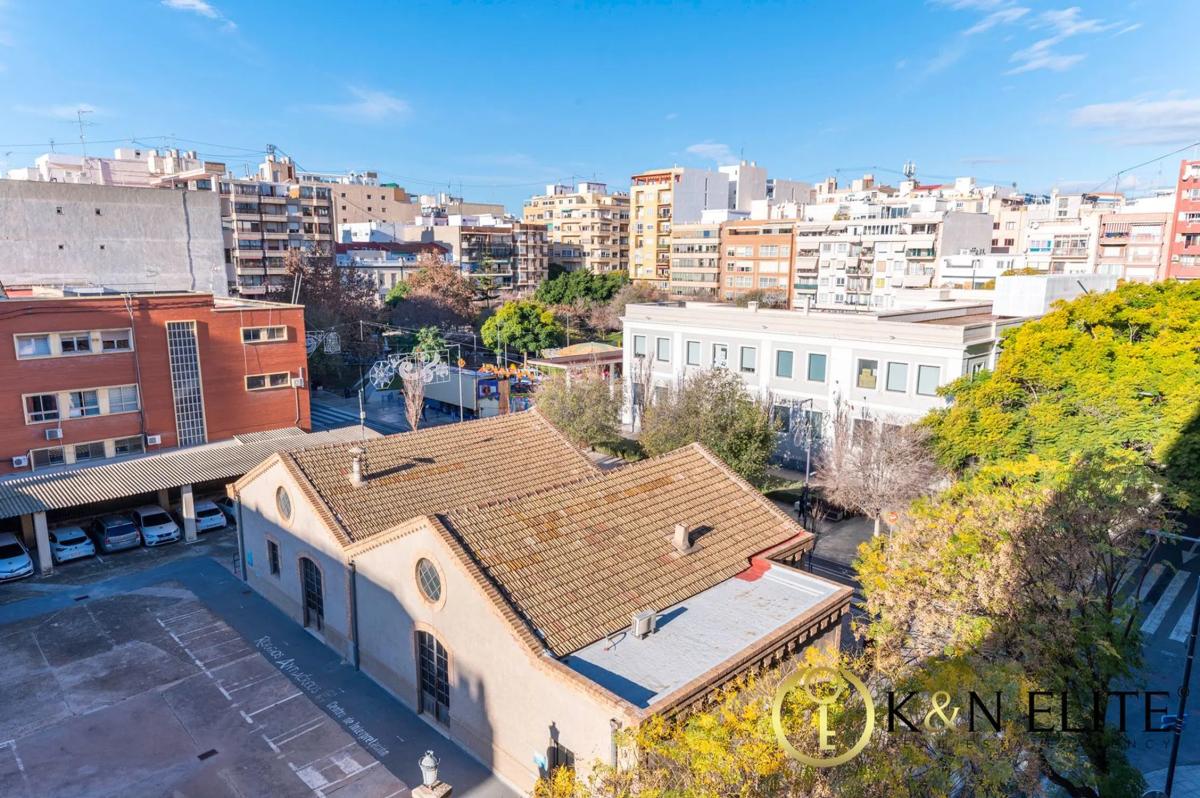 Venta de piso en Calle Arquebisbe Loaces, Alicante / Alacant
photo 3