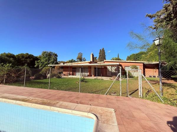 Independent chalet for sale in Calle del Chopo, Alicante
 photo 2