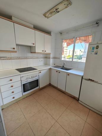 Piso en venta en CL TRAVESIA DEL CANAL, Alicante / Alacant
photo 1