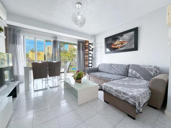 Apartment for sale in Calle Sant Bartomeu, El Campello thumbnail 1