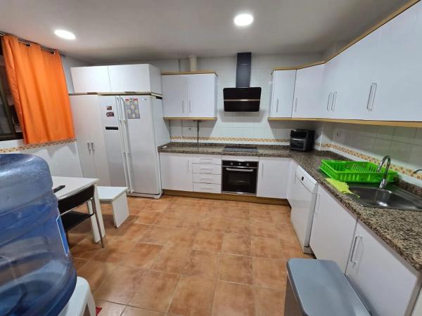 Terraced house for sale at  Calle Alcalde Vicent Baeza , San Juan de Alicante photo 2